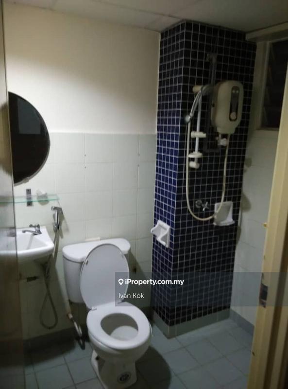 For Sale - Perdana Exclusive