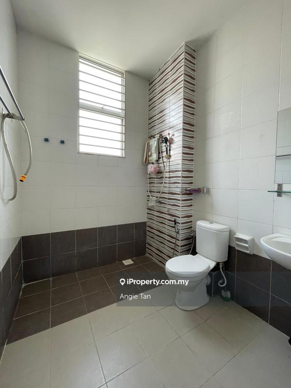 Rumah Berangkai 2 Tingkat untuk Dijual di Bandar Parklands, Klang oleh Angie Tan - iProperty.com.my