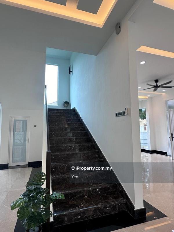 Banglo untuk Dijual di Taman Equine, Seri Kembangan oleh Yen SC - iProperty.com.my