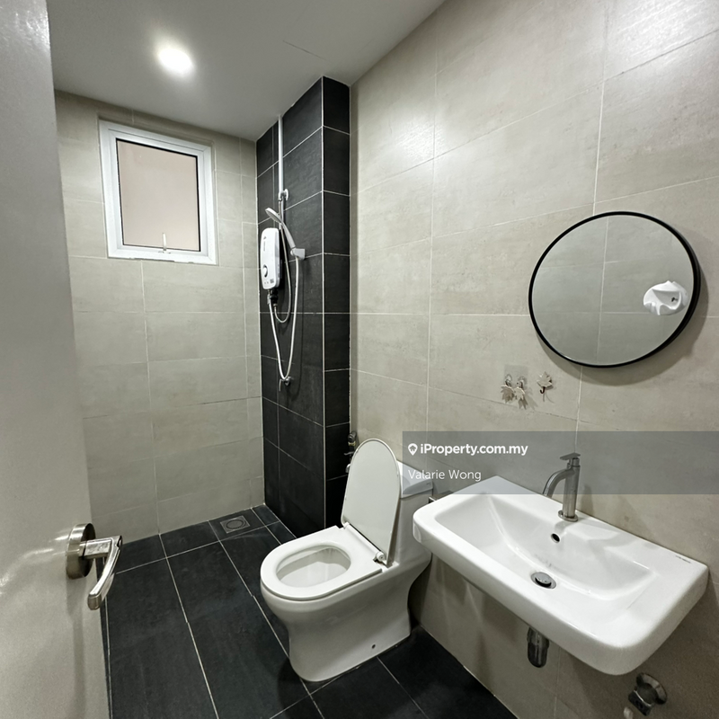 Service Residence for Rent in Pinnacle Sri Petaling by Valarie Wong - iProperty.com.my