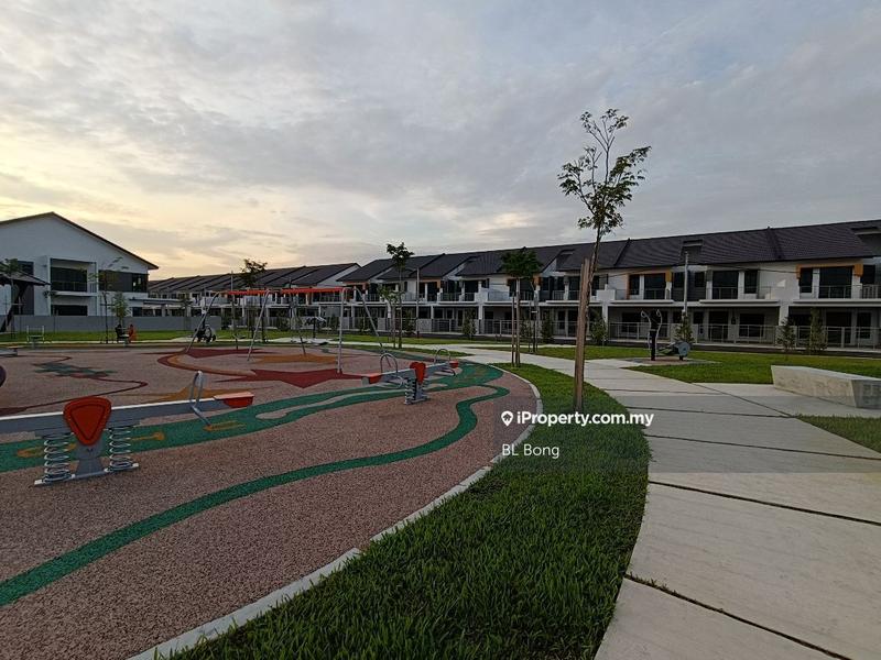 2-storey Terraced House for Sale in Taman Molek Residence, Ayer Molek by BL Bong - iProperty.com.my
