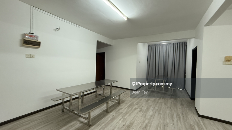 For Rent - Pelangi Apartment