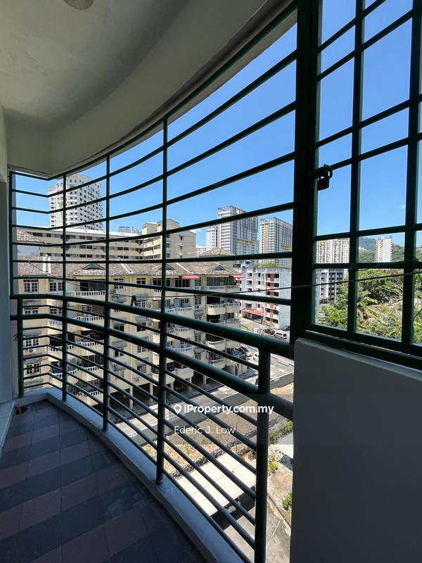 Condominium for Sale in Desa Golf Condominium by Ederic J. Low - iProperty.com.my
