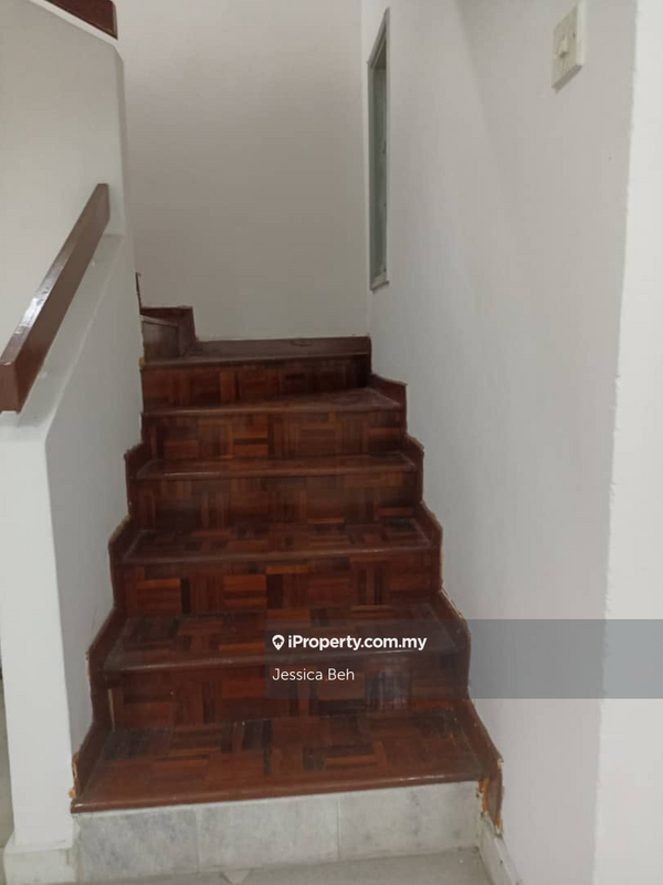 Rumah Teres 2-Tingkat untuk Dijual di Usj 13, Subang Jaya oleh Jessica Beh - iProperty.com.my