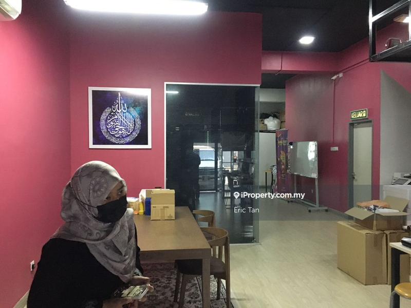Shop for Sale in Cyberjaya / Crystalville / Plaza Crystalville, Cyberjaya by Eric Tan - iProperty.com.my