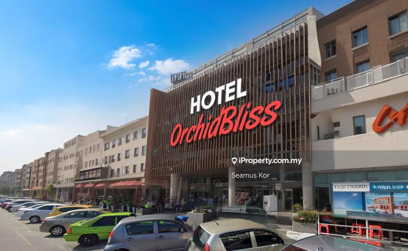 For Sale - ⭐ ROI 5.48% ⭐ Collected rental RM26,500 / month ⭐ 2 lots 3 storey Hotel ⭐ Cheras