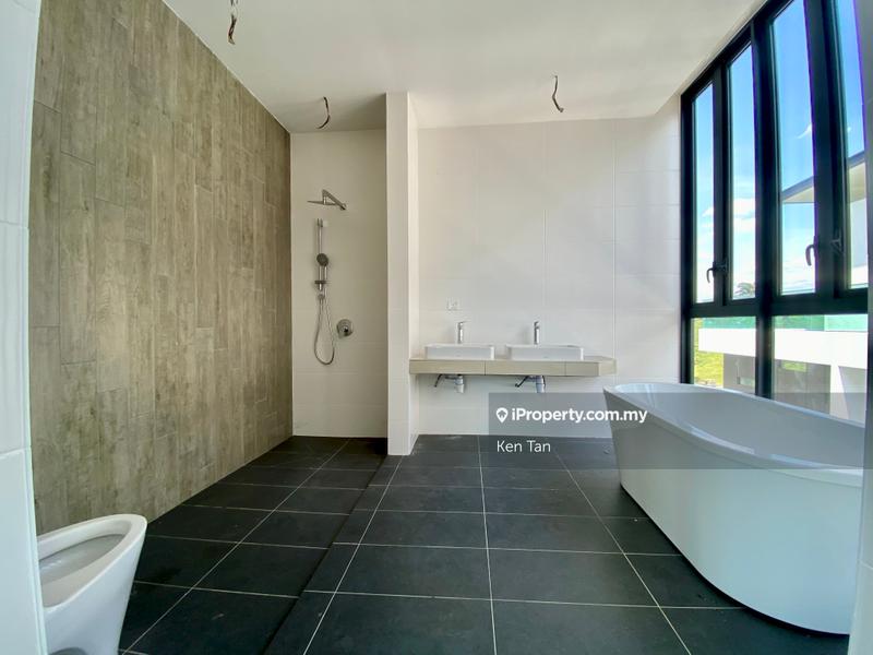 Banglo untuk Dijual di Seksyen 13, Shah Alam oleh Ken Tan - iProperty.com.my