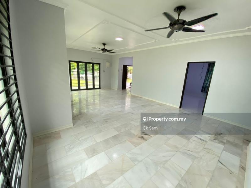 Banglo untuk Dijual di Bukit Beruntung, Serendah oleh Ck Sam - iProperty.com.my