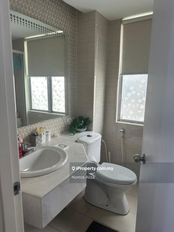 Kondominium untuk Dijual di Pantai Panorama Condominiums oleh Norros Aliza - iProperty.com.my