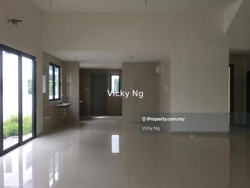 Semi-Detached House for Sale in Puchong, Selangor by Vicky Ng - iProperty.com.my