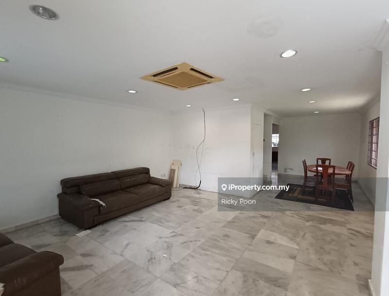 Rumah Teres 2-Tingkat untuk Dijual di Taman Sungai Besi Indah, Seri Kembangan oleh Ricky Poon - iProperty.com.my