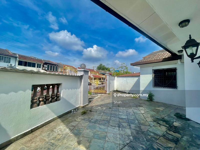 Rumah Teres 2-Tingkat untuk Dijual di SS19, Subang Jaya oleh Shah - iProperty.com.my