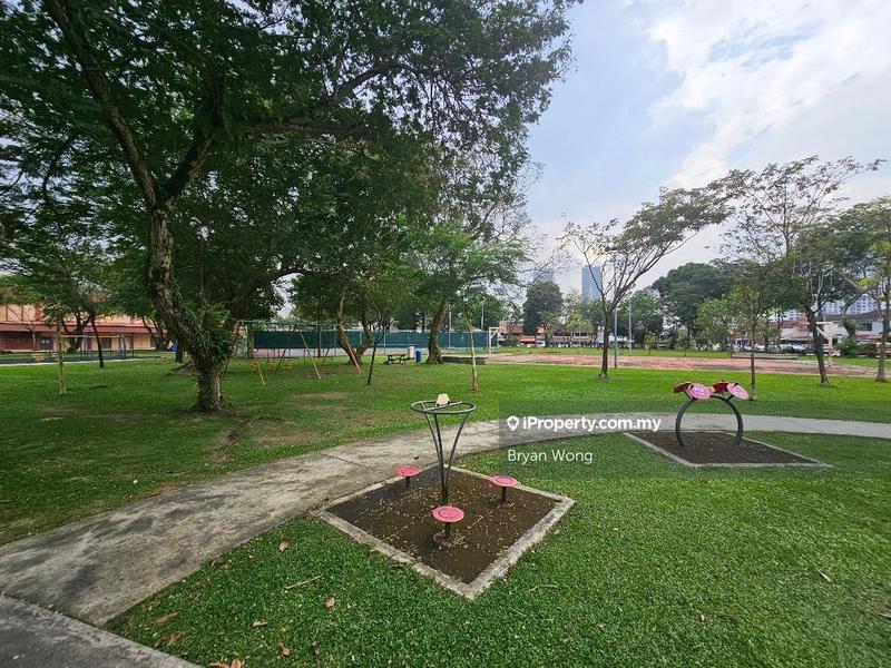 Rumah Teres 2-Tingkat untuk Dijual di SS 21, Damansara Utama, Petaling Jaya oleh Bryan Wong - iProperty.com.my