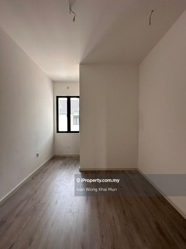 Rumah Teres 2-Tingkat untuk Dijual di Bandar Bukit Raja, Klang oleh Ivan Wong Khai Mun - iProperty.com.my