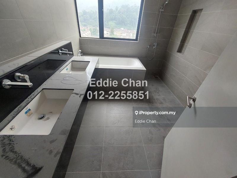 4.5-storey Terraced House for Sale in Kelab Ukay Residence, Ampang by Eddie Chan - iProperty.com.my