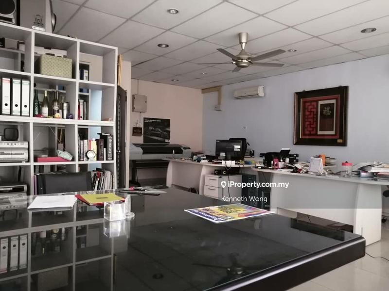 Office for Sale in Sunwaymas Commercial Centre, Petaling Jaya by Kenneth Wong - iProperty.com.my