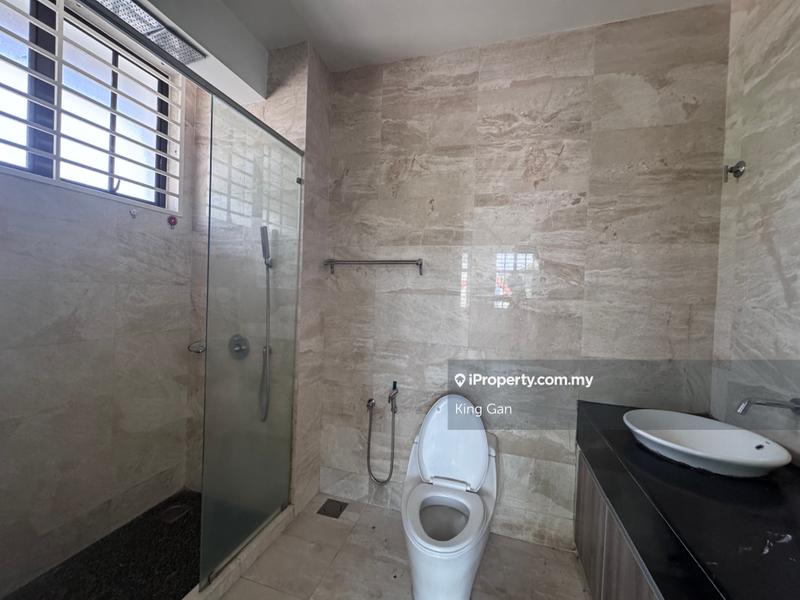 Rumah Berkembar untuk Dijual di Bandar Kinrara Seksyen 6, Bandar Kinrara oleh King Gan - iProperty.com.my