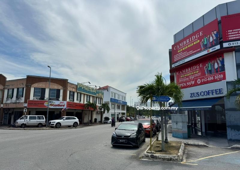 For Rent - Taman Bendahara Corner Shop Lot