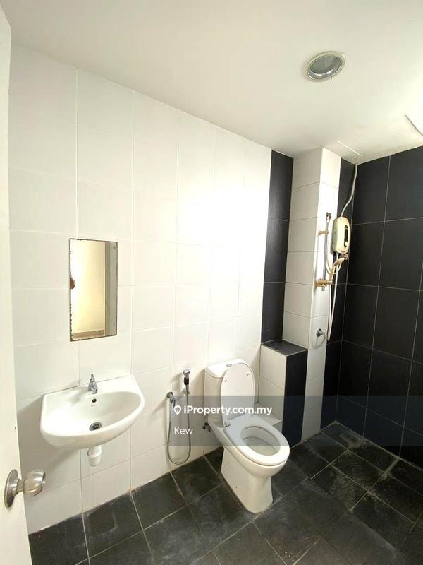 Condominium for Sale in Sky Vista Residency by Kew - iProperty.com.my
