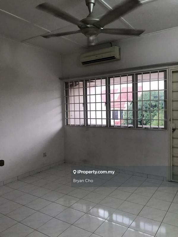 Rumah Berangkai 2 Tingkat untuk Dijual di SS18, Subang Jaya oleh Bryan Cho - iProperty.com.my