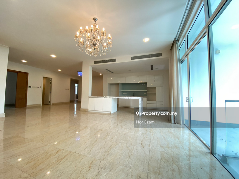 For Sale - Kenny Hills Residence