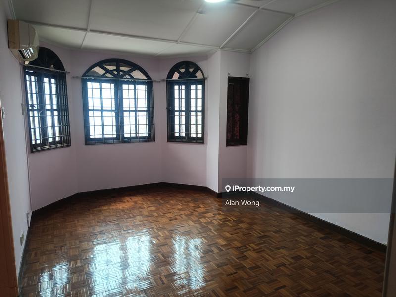 Rumah Berangkai 2 Tingkat untuk Dijual di Usj 2, Subang Jaya oleh Alan Wong - iProperty.com.my
