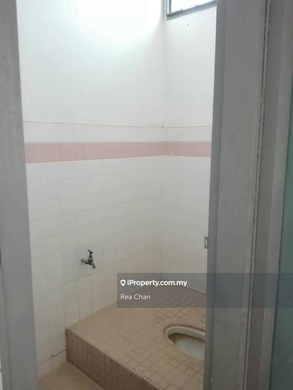 Shop-Office for Sale in Taman Puncak Bukit Katil, Bukit Katil by Rea Chan - iProperty.com.my