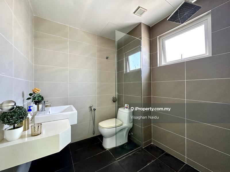 2.5-storey Terraced House for Sale in Serene Residence Rawang Saujana Rawang, Rawang by Visaghan Naidu - iProperty.com.my