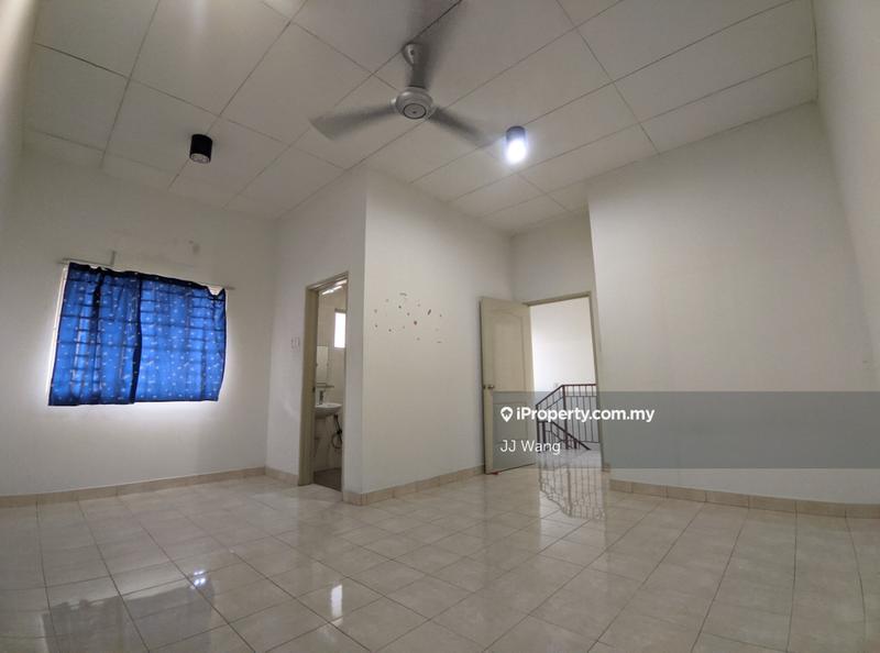 Townhouse for Sale in Kota Kemuning, Shah Alam by JJ Wang - iProperty.com.my