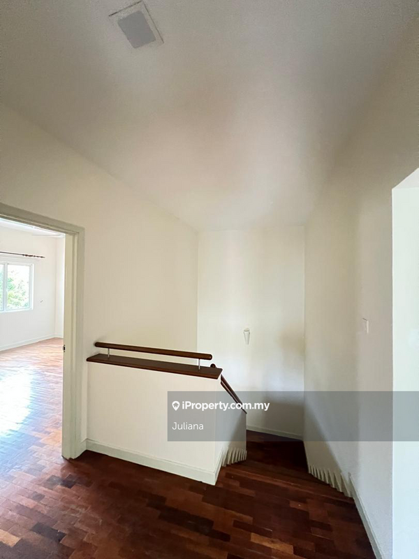 Townhouse for Sale in Sunway Damansara, Kota Damansara by Juliana - iProperty.com.my