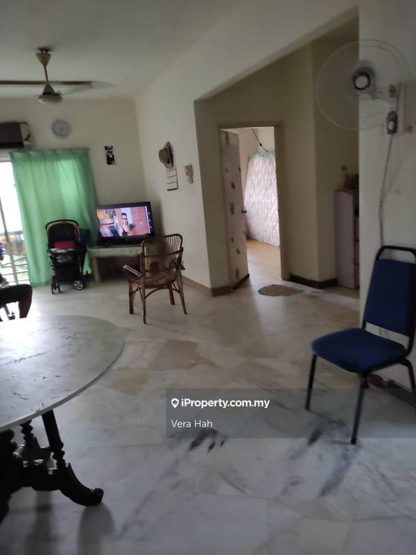 For Sale - Pelangi Court