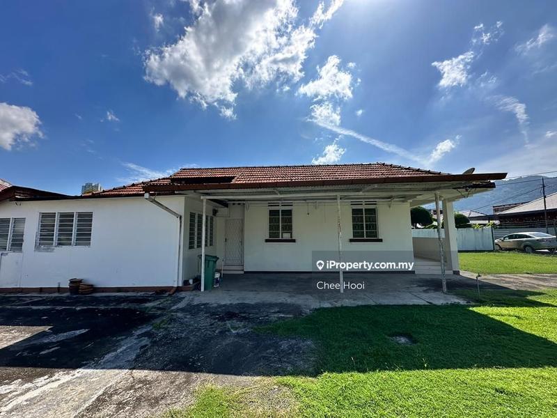Semi-Detached House for Sale in Island Glades, Jelutong by Chee Hooi - iProperty.com.my