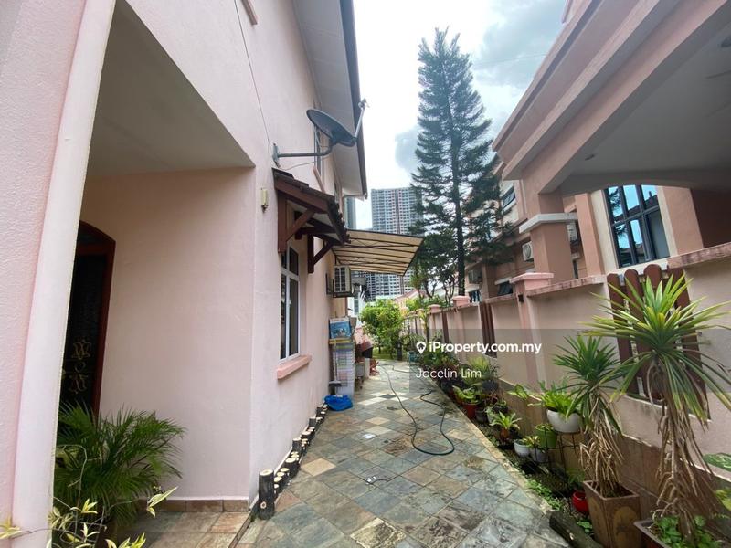Bungalow House for Sale in Bukit Jalil Golf, Bukit Jalil by Jocelin Lim - iProperty.com.my