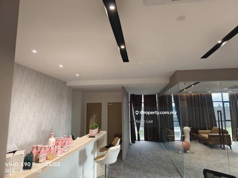 Semi-D Kilang untuk Dijual di Bandar Sungai Long, Selangor oleh Keith Lee - iProperty.com.my