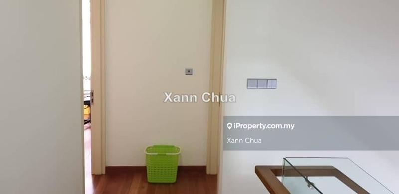 Rumah Berkembar untuk Dijual di Taman Equine, Seri Kembangan oleh Xann Chua - iProperty.com.my