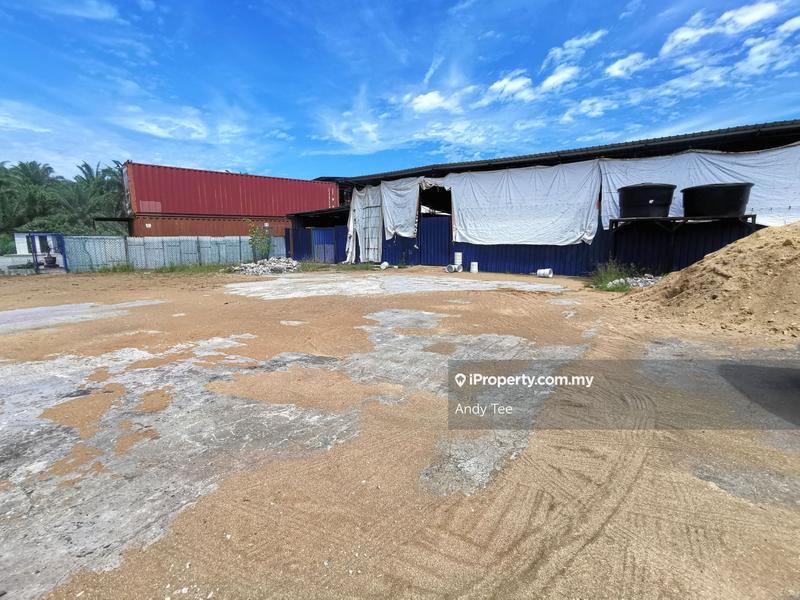For Rent - Industrial Land Main Road