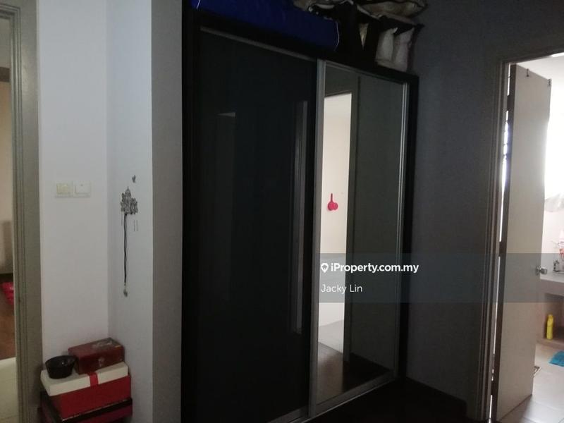 Kediaman Servis untuk Dijual di Subang Olives Residence oleh Jacky Lin - iProperty.com.my