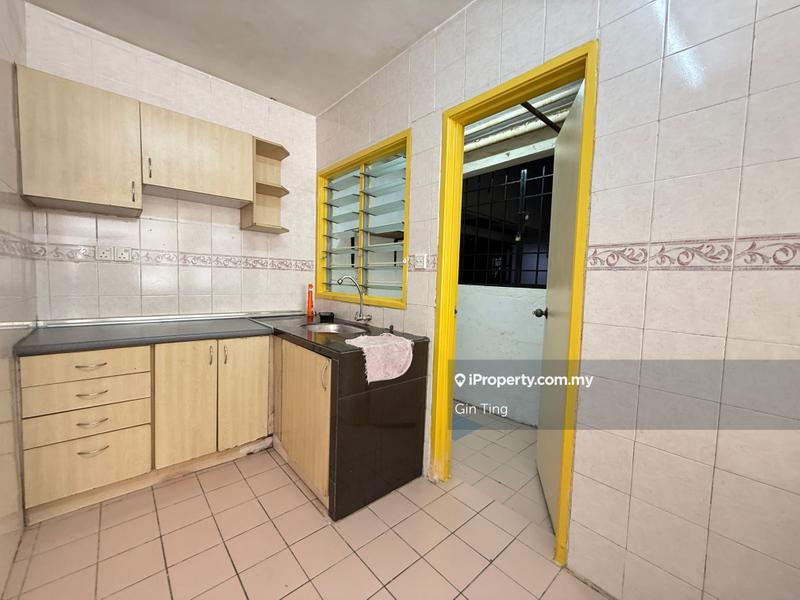 Pangsapuri untuk Dijual di Flora Damansara Apartment oleh Gin Ting - iProperty.com.my