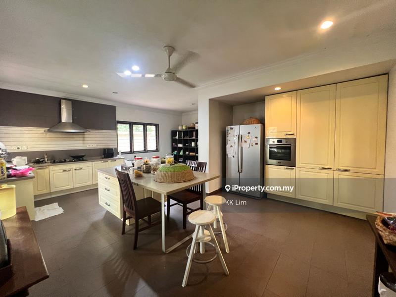 Bungalow House for Sale in SS12, Subang Jaya by KK Lim - iProperty.com.my