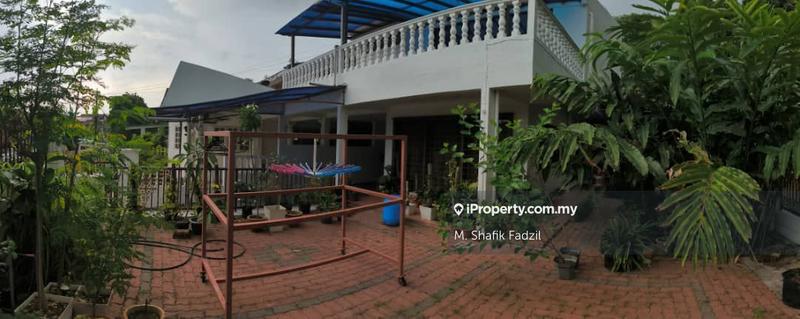 Rumah Teres 2-Tingkat untuk Dijual di Seksyen 1, Bangi oleh M. Shafik Fadzil - iProperty.com.my