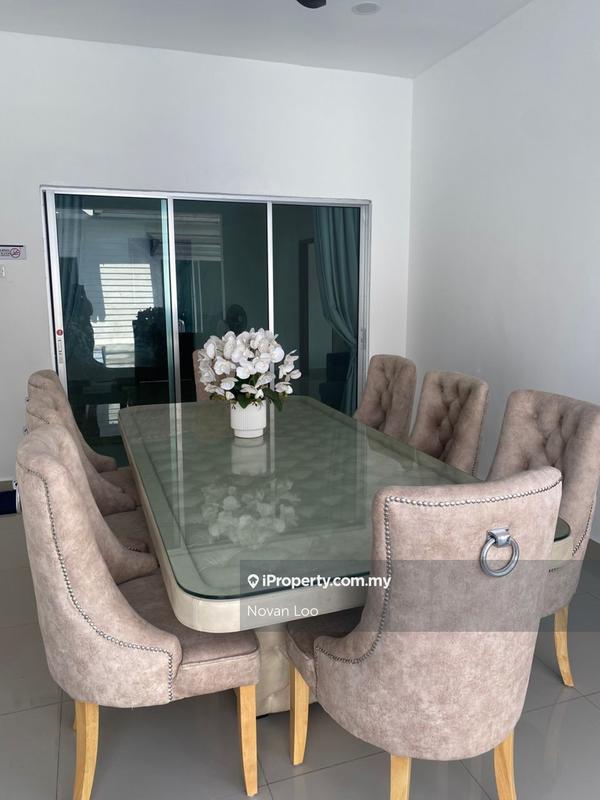 Banglo untuk Dijual di Taman Sri Lambak, Kluang oleh Novan Loo - iProperty.com.my
