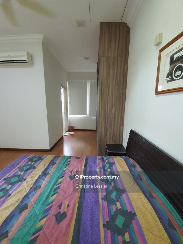 Rumah Berangkai 3 Tingkat untuk Dijual di USJ Heights, Subang Jaya oleh Christina Lesslar - iProperty.com.my