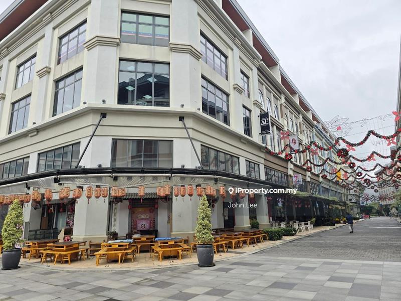 Kedai untuk Dijual di Plaza Arkadia Desa Parkcity, Desa Parkcity oleh John Lee - iProperty.com.my
