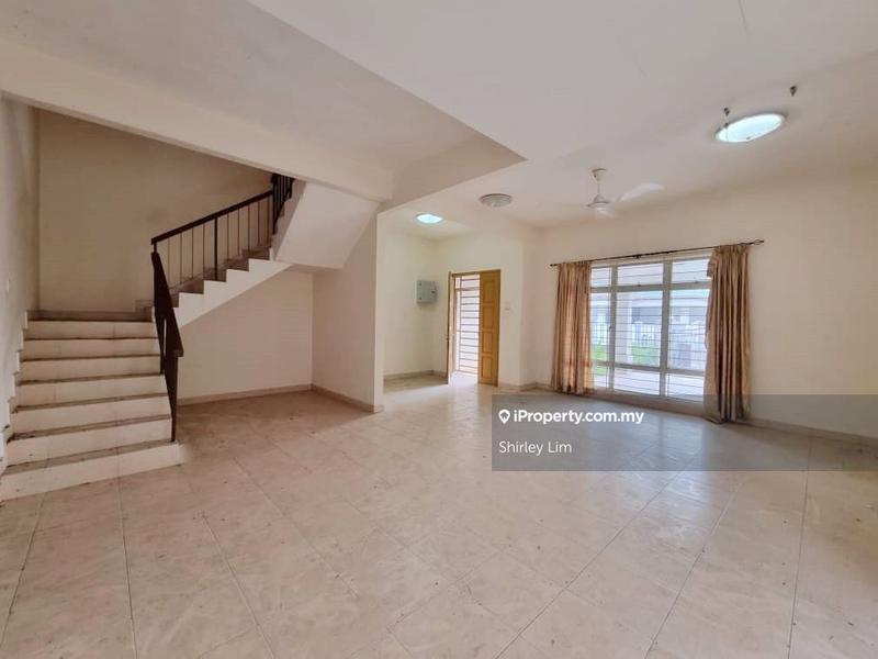 Rumah Berkembar untuk Dijual di Taman Kipark, Puchong oleh Shirley Lim - iProperty.com.my