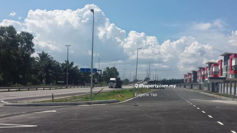 Kilang Terpisah untuk Dijual di Banting, Banting oleh Eugene Yap - iProperty.com.my