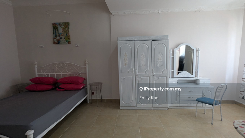 Rumah Teres untuk Dijual di Seksyen 7, Shah Alam oleh Emily Kho - iProperty.com.my