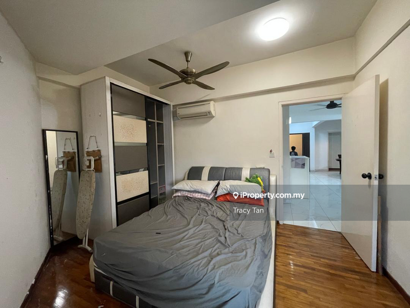 For Sale - Rivercity Condominium