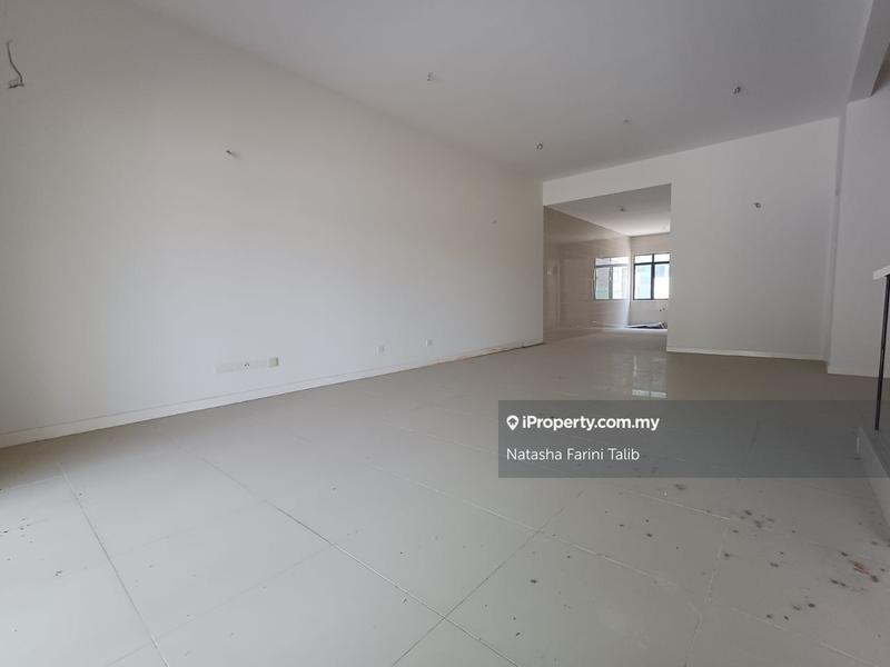 Rumah Teres 2-Tingkat untuk Dijual di Avista@Warisan Puteri Kota Warisan, Sepang oleh Natasha Farini Talib - iProperty.com.my