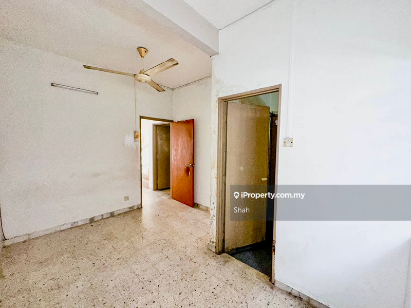 Rumah Teres 2-Tingkat untuk Dijual di Kelana Jaya, Petaling Jaya oleh Shah - iProperty.com.my