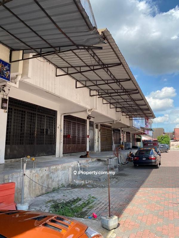 Shop untuk Dijual di Taman Megah Ria, Masai oleh Nellie Lim - iProperty.com.my